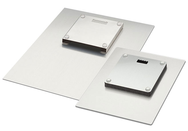 Float mount